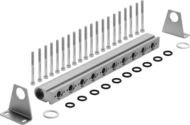30560