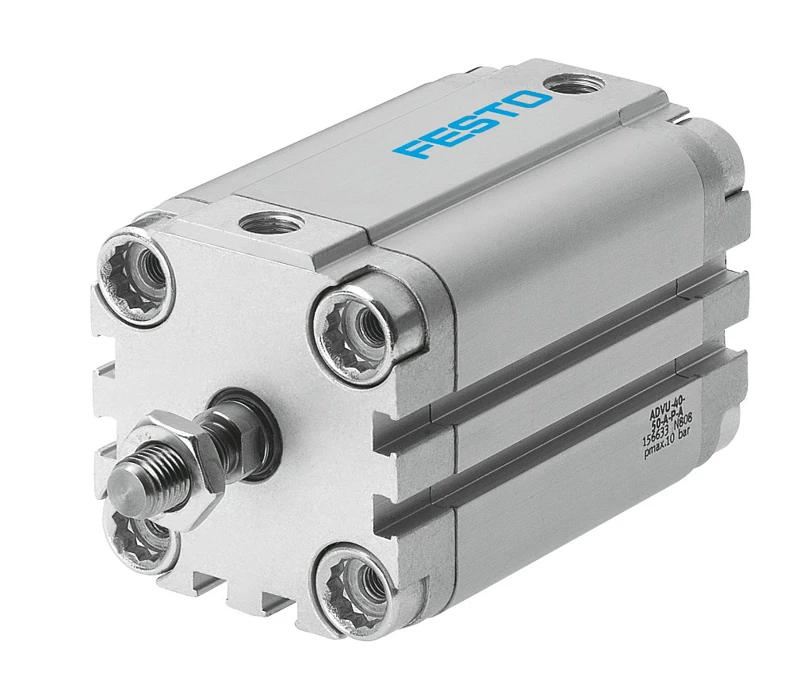 156658
